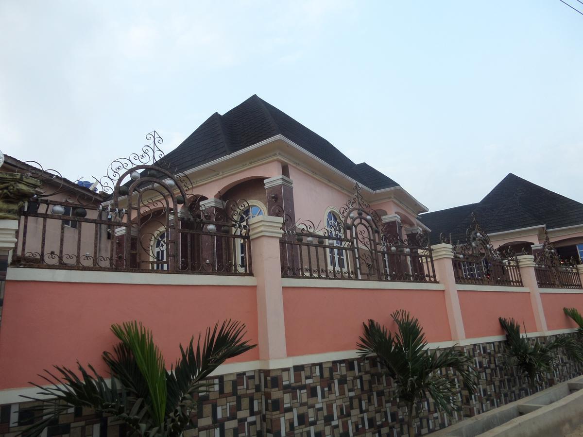 De-Zone Hotel Ikotun Exterior photo